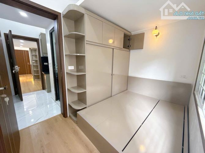 TẬP THỂ TRẦN CUNG-2 THOÁNG-Ô TÔ ĐỖ CỬA-ĐẸP Ở LUÔN-GẦN VIỆN E-3 NGỦ-60M2 - 4