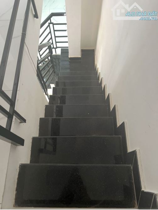 NHÀ 2 TẦNG 2PN GẦN MẶT TIỀN ĐỒNG ĐEN – 5x6M – CHỈ 4.65 TỶ – KINH DOANH/Ở NGAY - 4