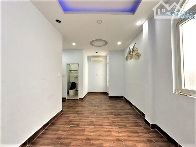 TẦM GIÁ 7 TỶ - NHÀ ĐẸP QUẬN 1 - VÀI BƯỚC RA MẶT TIỀN HOÀNG SA - 4 TẦNG 3PN MASTER VUÔNG A4 - 4
