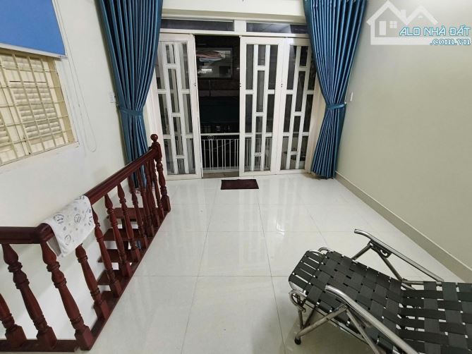 BÁN NHÀ DIỆN TÍCH 23M2- CHỈ 3,5 TỶ - Điện Biên Phủ, Giáp Quận 1 - 5
