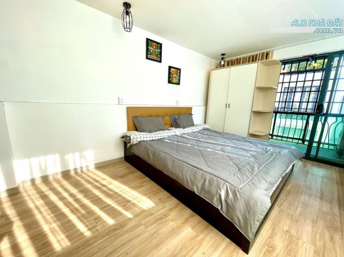 Khai trương căn hộ ngay lòng quận 1, cửa sổ bancol siêu to, gần công viên Lê Văn Tám - 5