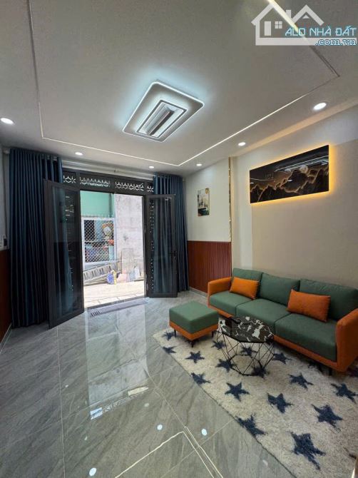Bán nhà Lê Trọng Tấn, 4x14 –3PN, nhà mới đẹp full nội thất cao cấp, chỉ nhỉnh 5 tỷ - 5