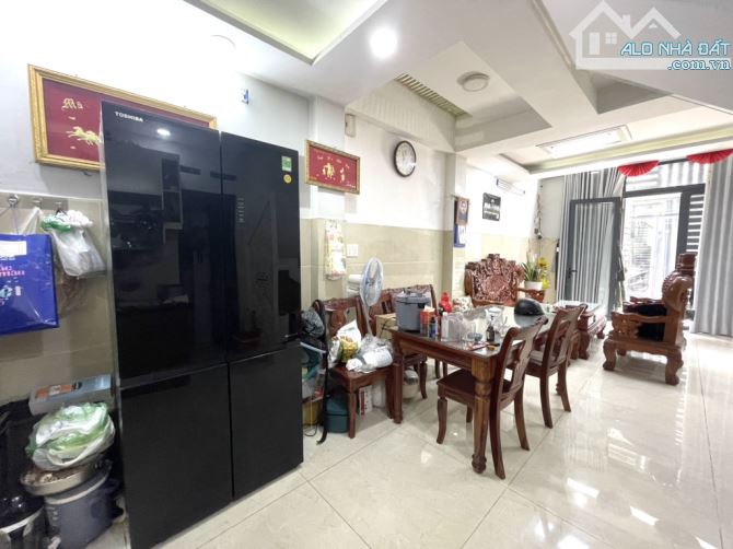 Nhà 5 tầng, hẻm xe hơi, mặt tiền thụt Lê Đức Thọ dt 45m2 giá nhỉnh 6 tỷ - 6