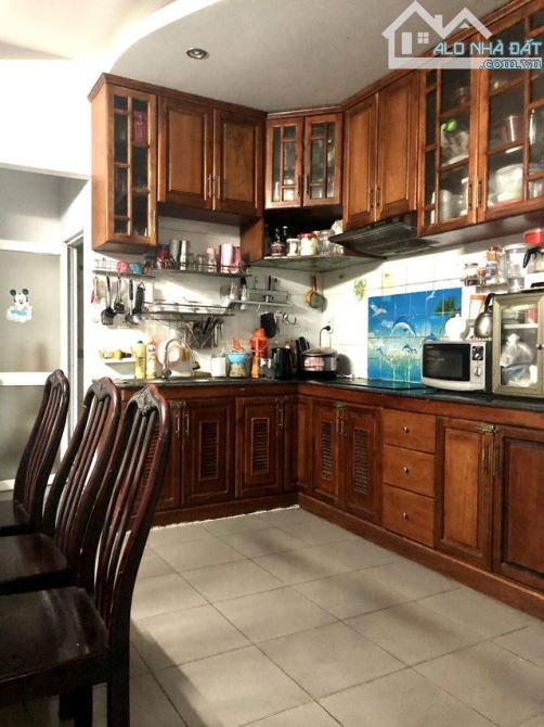 NHÀ 3 TẦNG – HẺM Ô TÔ – CÔNG VIÊN TRƯỚC NHÀ – 74M² – GIÁ CHỈ 10.5 TỶ – P13 TÂN BÌNH - 6