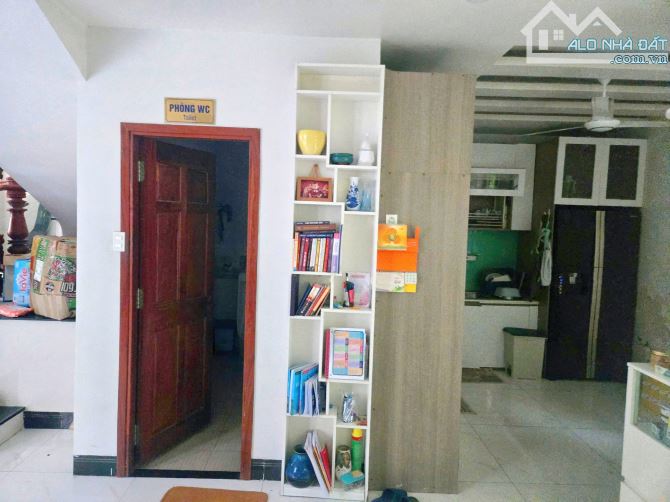 Bán Biệt thự Hơn 200m2 Phường Tân Hiệp Gần Cư Xá B5. - 6