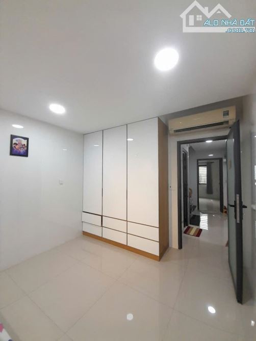 BÁN NHÀ MẶT TIỀN -BÌNH THỚI- ĐẸP LUNG LINH - KINH DOANH - KHU VỰC SẤM UẤT 5.3X18-5 -18 TỶ - 6