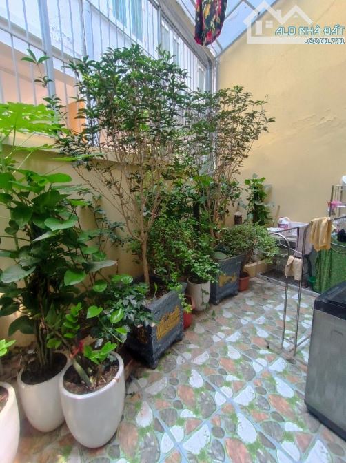 MẶT PHỐ TRUNG TÂM - NHÀ ĐẸP Ở NGAY - 2 MẶT THOÁNG TRƯỚC SAU - KINH DOANH - 6