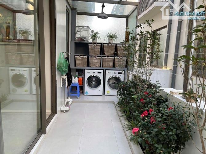 BÁN BIỆT THỰ HOÀNG QUỐC VIỆT- Ô TÔ TRÁNH, VỈA HÈ- 100M2, MẶT TIỀN 8.5M, 4 TẦNG_GIÁ 32.5 TỶ - 6