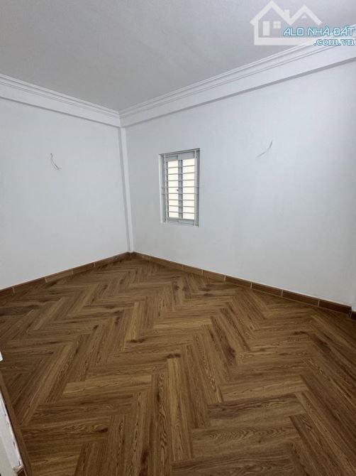 🏡 Bán nhà đẹp 48m2 Ngô Gia Tự, Long Biên, Dân xây, Full đồ, 5 tỷ 5 - 6
