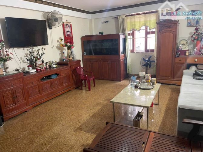 NHÀ 5 TẦNG CHÍNH CHỦ ĐANG NGỘP BANK MẶT TIỀN ĐƯỜNG 20M TIỀN LÂN BÀ ĐIỂM HÓC MÔN GIÁ RẺ . - 7