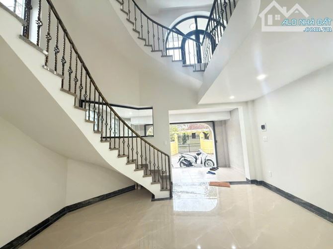 Bán toà Nhà 04 Tầng 03 Mặt Tiền Đường Duy Tân đã Hoàn công sổ, Giá 4Tỷ 250 - 8