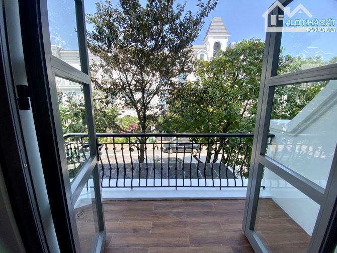 🏡 CHO THUÊ BIỆT THỰ SÂN VƯỜN VINHOMES RIVERSIDE - SANG XỊN - FULL NỘI THẤT – VÀO Ở NGAY - 8