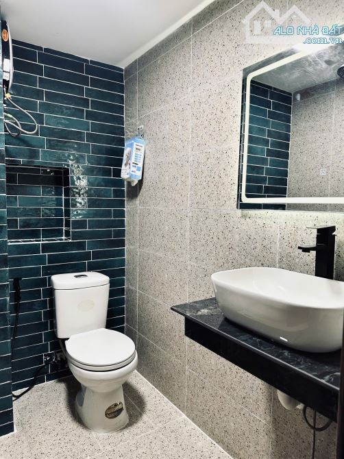 CĂN HỘ CHO THUÊ STUDIO TÁCH BẾP VỪA HOÀN THÀNH TẠI Q10 GẦN CÔNG TRƯỜNG DÂN CHỦ - 8