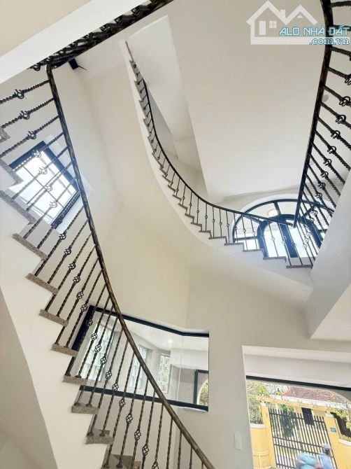 Bán toà Nhà 04 Tầng 03 Mặt Tiền Đường Duy Tân đã Hoàn công sổ, Giá 4Tỷ 250 - 9