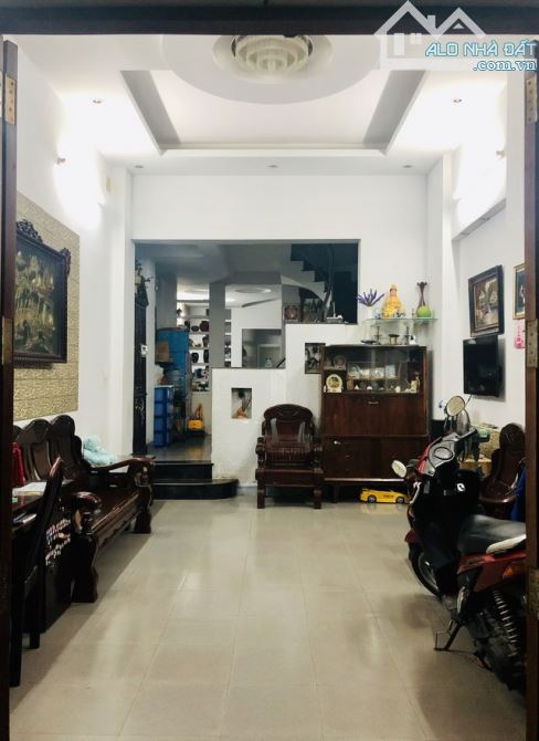NHÀ 3 TẦNG – HẺM Ô TÔ – CÔNG VIÊN TRƯỚC NHÀ – 74M² – GIÁ CHỈ 10.5 TỶ – P13 TÂN BÌNH - 9