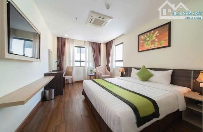 Cho thuê khách sạn 4 sao Khách sạn 21 tầng, 105 phòng tại trung tâm Nha Trang cách bển 3p - 9