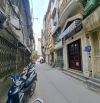 Đống Đa mặt ngõ thông ô tô tránh kinh doanh kề hồ gần phố 5 tầng đẹp Phương Mai 8.2 tỷ