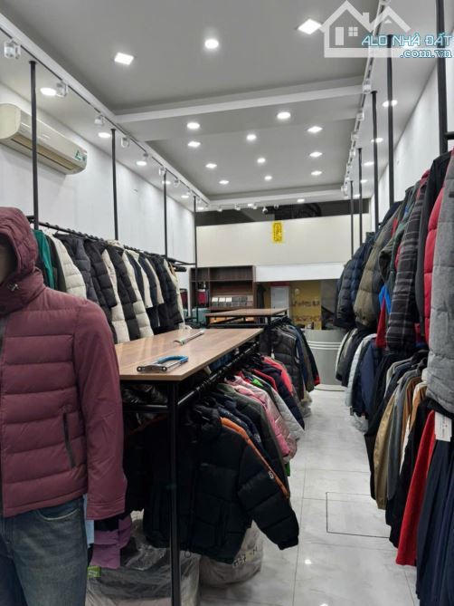 Mặt Phố Tô Hiệu 78m mt4,1m,2 mặt tiền vỉa hè Kinh doanh bất chấp nhiều loại hình