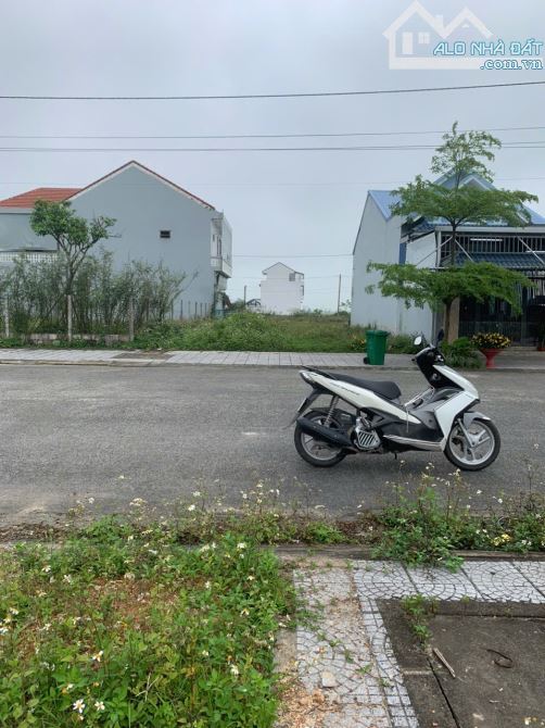 🔥🔥Bán 150m2( 7.5 x 20m )Mặt Tiền Nguyễn Huân 18.5m👉 27,7 tr/m2