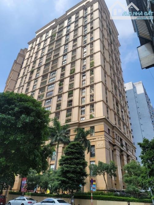 Bán căn góc CC Cao Cấp tại D’. Le Pont D’or - Hoàng Cầu 3PN, 152m2, chỉ 19.3 tỷ