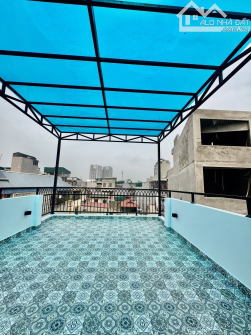 DƯƠNG VĂN BÉ – QUẬN HAI BÀ TRƯNG – Ô CHỜ THANG MÁY - MỚI ĐẸP Ở NGAY - TẶNG FULL NỘI THẤT X