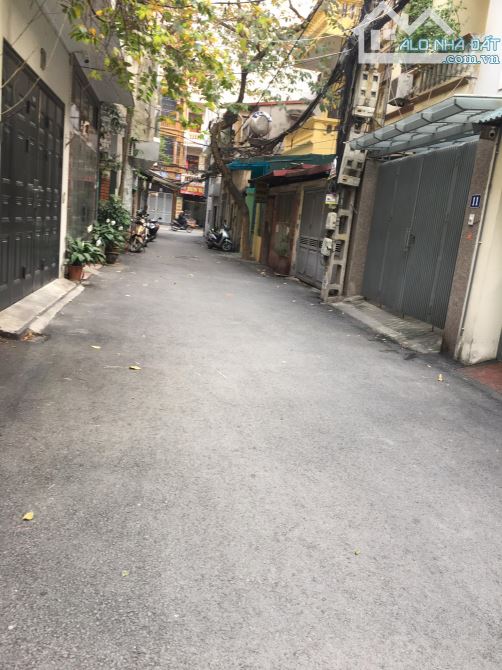 Bán nhà phố Nguyễn Viết Xuân, Thanh Xuân 80m, 4 tầng, mt 4.6m. Giá: 25.8 tỷ