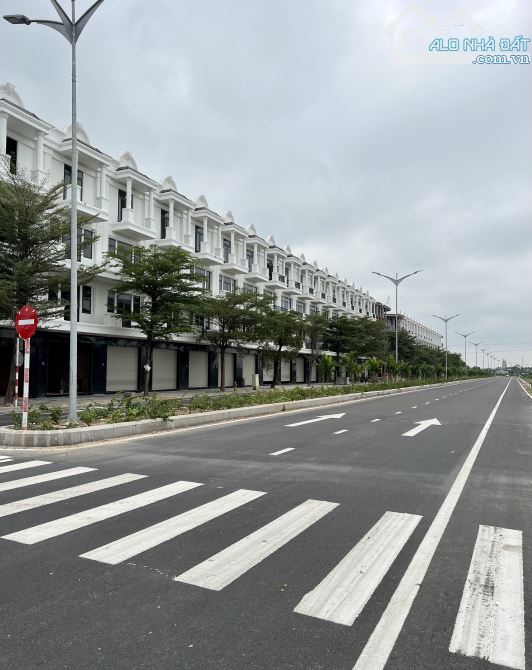 DỰ ÁN NHÀ PHỐ , ĐẤT NỀN GẦN SIÊU THỊ GO - TRUNG TÂM THỊ XÃ AN NHƠN