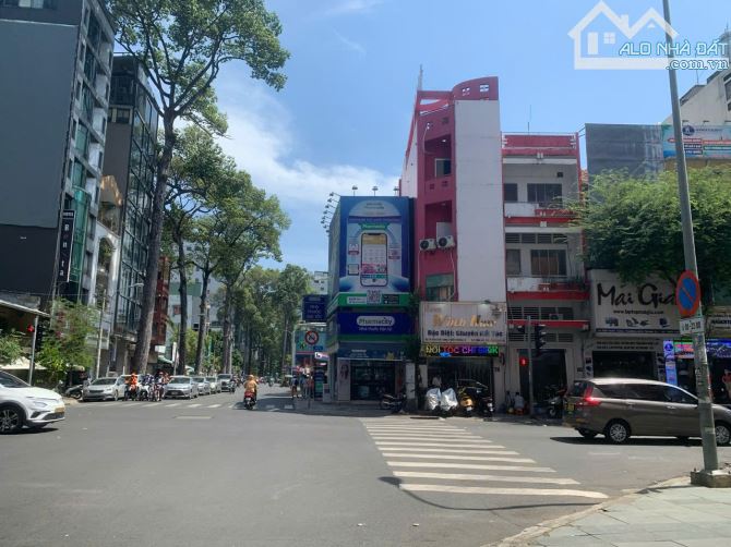 Bán nhà  Mặt Tiền Tôn Thất Tùng F.Bến Thành Q1 DT 4x20m nhà 4 Tầng giá 42 TỶ 533tr/m2