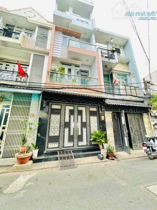 Bán nhà đường 26 tháng 3 giáp Aeon Tân Phú 60m2 4tầng BTCT hẻm tải thông chỉ 5 tỏi nhỉnh