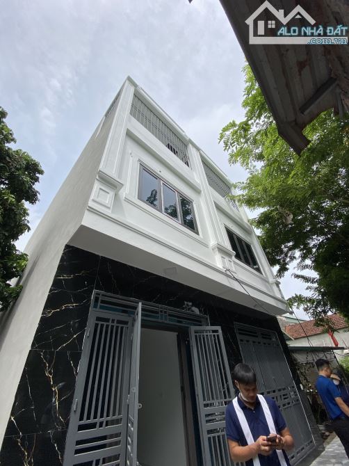 Nhà mới rẻ nhất Hà Nội tại Cao Viên - Thanh Oai, 32m2x3T, oto vào cửa. Giá chỉ 2,48 tỷ