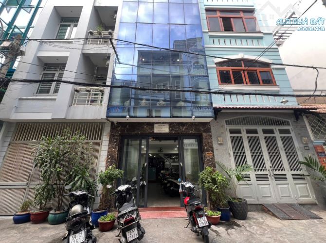 Bán Nhà HXH Nam Kỳ Khởi Nghĩa, P.8, Q.3 – 4x15m, 4 Tầng, Nội Thất Cao Cấp, Giá 18,9 TL
