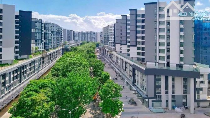 Số lượng có hạn chỉ 68 căn trên tổng số 6500 căn hộ.Shophouse kinh doanh