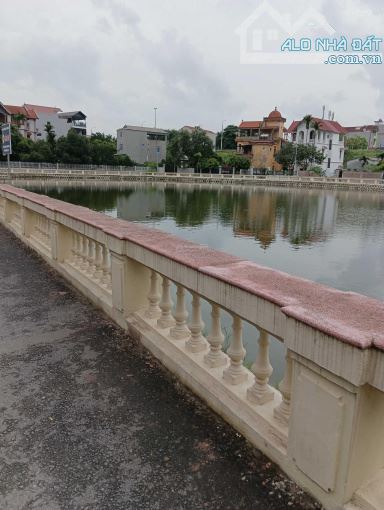 Bán 40m2 đất Đông Dư - Gần hồ Ở VIP, tiện ích trung tâm!