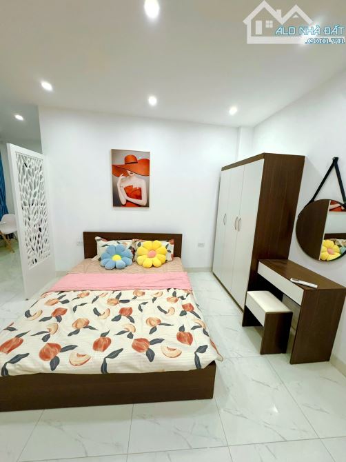 Cho Thuê CCMN 242 Đường Láng Đống Đa 30m2 Studio Ban Công Cửa Sổ Thang Máy Gần Chợ - 10