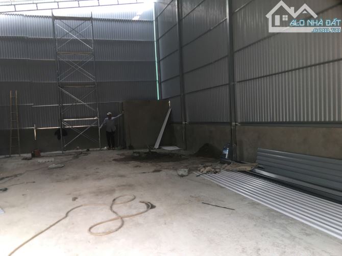 cho thuê kho 120m2 tại kdt Đô Nghĩa, Hà Đông. gần trục đường lê trọng tấn 1km - 1