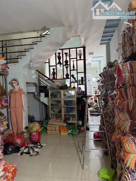 GẦN CHỢ TÂN HƯƠNG - HẺM 6M - 2 TẦNG - 80M2 NHỈNH 6 ĐỒNG - 1