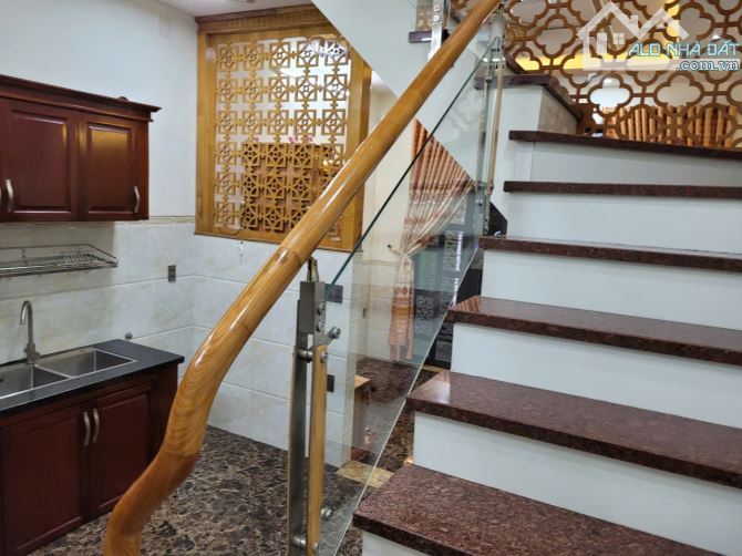 BÁN NHÀ 1 TRỆT 1 LẦU HẺM XE MÁY XÔ VIẾT NGHỆ TĨNH - 1