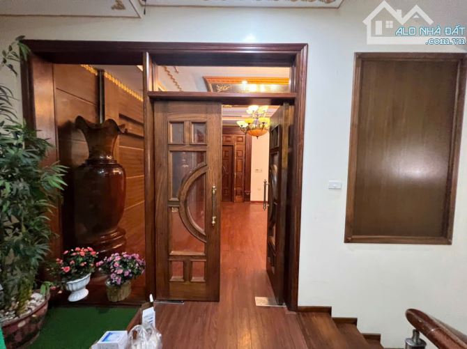 Cho thuê nhà riêng 4 tầng, nhà đẹp 28tr/th, giáp Vin Smart City - 1