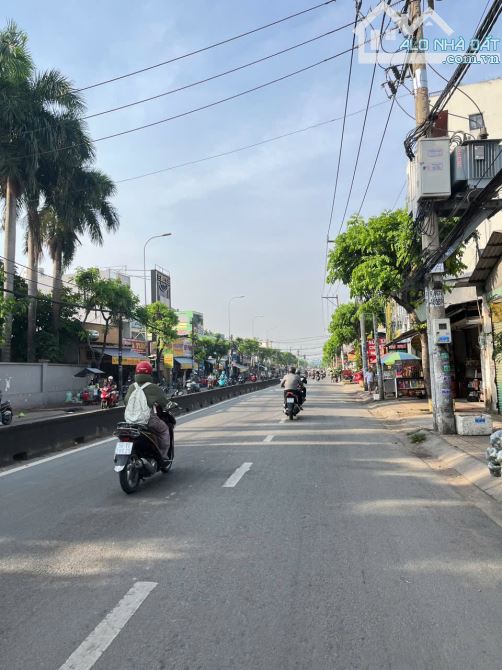 Bán nhà mặt tiền đường nguyễn thị sóc 10x43 chỉ 33 tỷ xã Bà Điểm Huyện Hóc Môn - 1