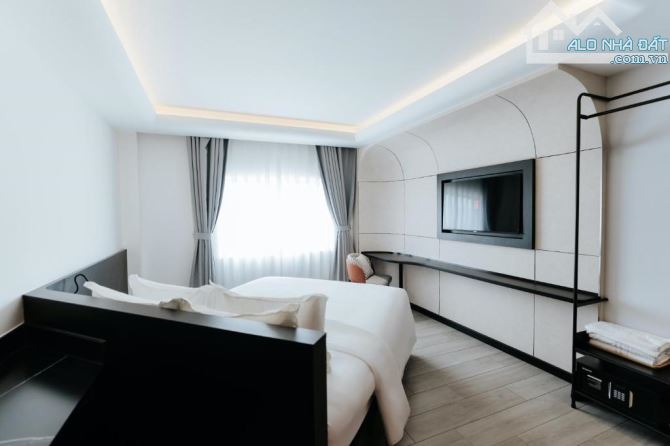 Duy nhất! Khách sạn 11 tầng 45 phòng mặt tiền Bùi Thị Xuân - DT 12x23m - HDT 480tr/th - 12