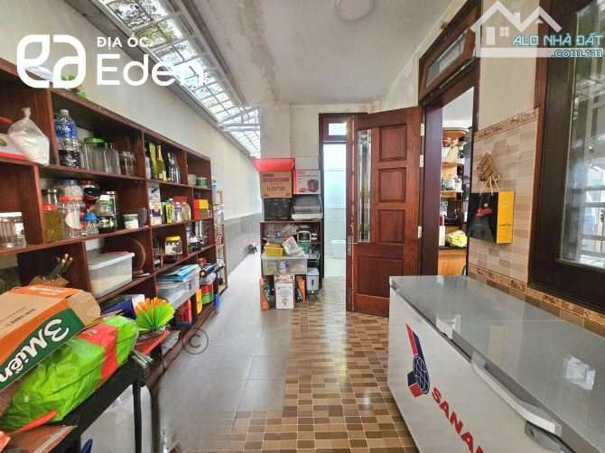Bán biệt thự 3 tầng đường Hàn Mặc Tử khu Metro giá 26 tỷ - 2