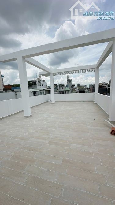MẶT TIỀN LÔ GÓC, LÊ VĂN SỸ Q3, 135 M2 CN 98 M2, NGANG 5.5 M NỞ HẬU, 5 TẦNG, GIẢM CÒN 50 TỶ - 2