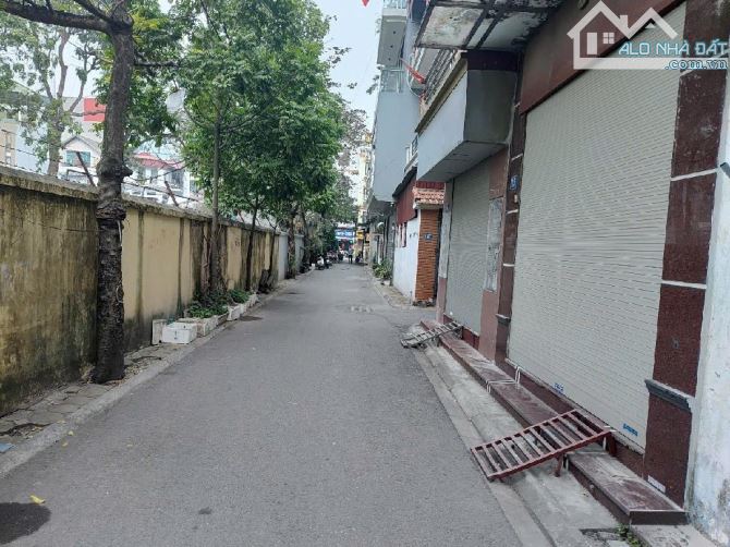 Một Lô Duy Nhất Ô Tô Tránh 55m MT 5 - 2
