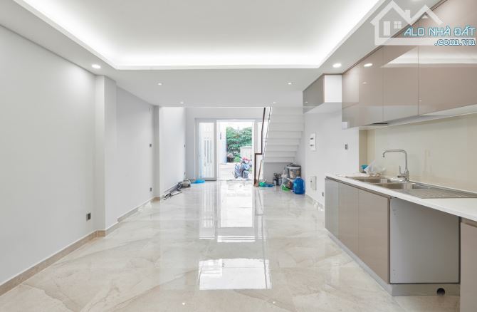 Siêu phẩm cuối cùng đẳng cấp đường D giá 10.6 tỷ! HXH D1 Nguyễn Văn Thương (4.2x12) 5 tầng - 2