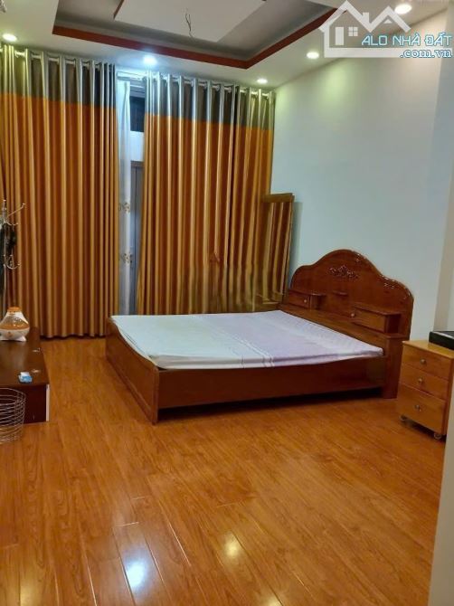 CC CẦN BÁN MẶT TIỀN PHAN ĐĂNG LƯU- 6,3m x 22m SÁT QUẬN 1 ,CHỢ BÀ CHIỂU GIÃ CHỈ 18,5 - 2