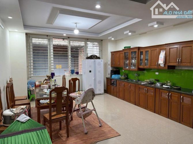 Nhà mặt phố Văn Khê Văn Phú, trục đường đôi, vỉa hè đá bóng, 100m2 giá tốt - 2