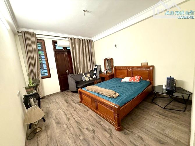 Ngon! Mặt ngõ Thái Thịnh, ô tô tránh, dừng đỗ, view vườn hoa, dân xây 2 thoáng, 58m*4T - 2