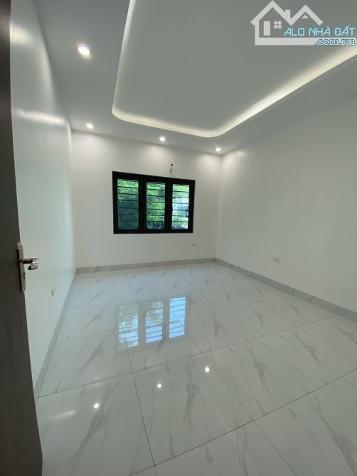 Nhà mới rẻ nhất Hà Nội tại Cao Viên - Thanh Oai, 32m2x3T, oto vào cửa. Giá chỉ 2,48 tỷ - 2
