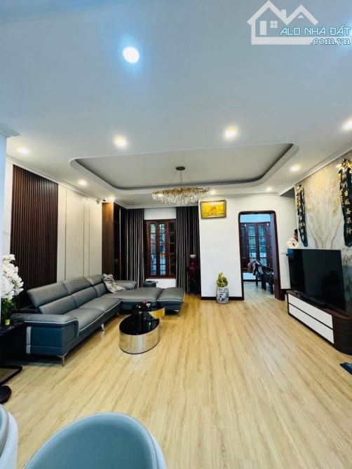 BÁN NHÀ TỪ LIÊM - CẦU GIẤY, LÔ GÓC, NGÕ THÔNG Ô TÔ TRÁNH NHAU, 60m2 NHỈNH 15 TỶ - 2