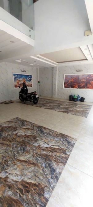 Bán nhà sổ riêng gò vấp, giáp trường đại học - 2
